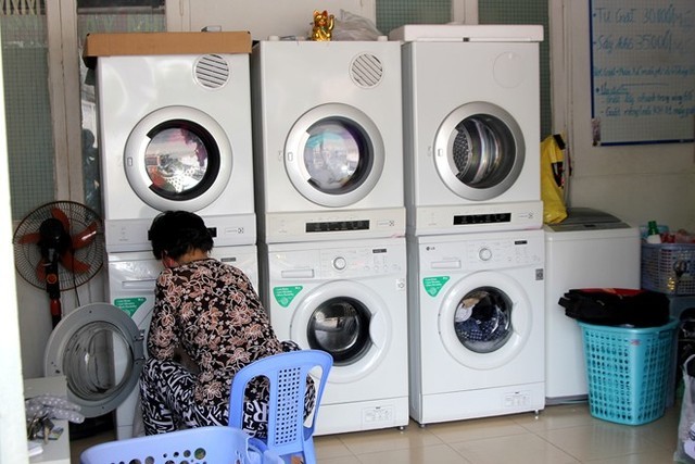 Mở cửa hàng giặt là nên mua máy giặt nào?